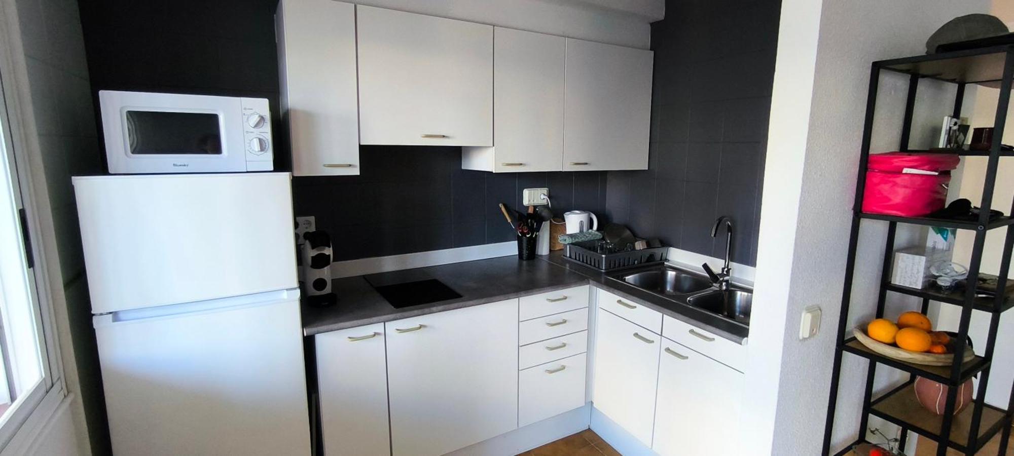 Spacieux Appartement Rose Front Mer Et Piscine Roses Dış mekan fotoğraf
